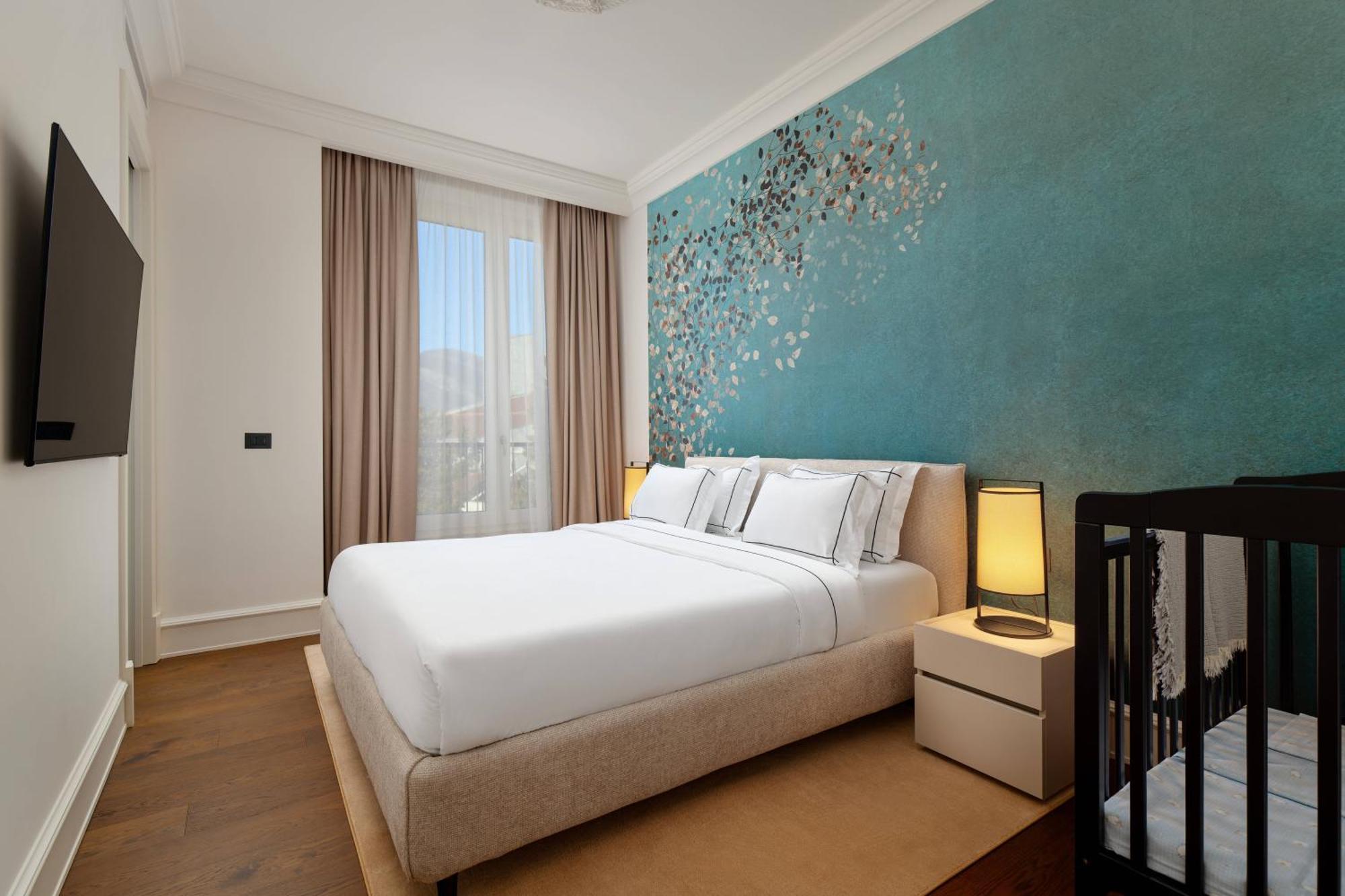 Boutique Porto Palace 5* Tivat